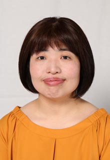 小林 由佳